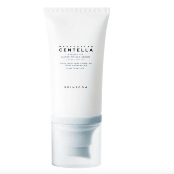 سيروم واقي شمسي "هيالو-سيكا" لترطيب وحماية فائقة.